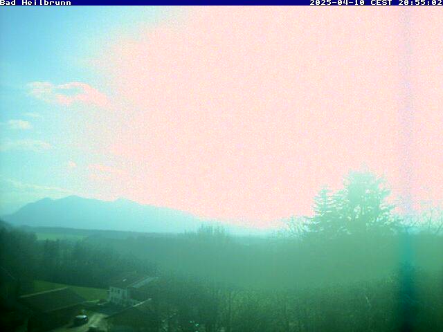 Webcam Benediktbeuern mit Blick auf die Benediktenwand, Rabenkopf und Jochberg - Panoramablick Richtung Süden - Nähe Kochelsee, Walchensee und Bad Tölz